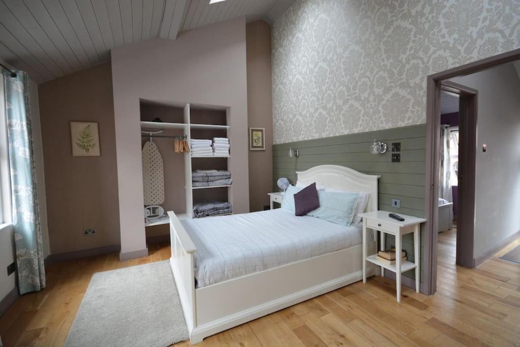 Cheerful 2 Bed Home With Terrace In Central Camden London Luaran gambar